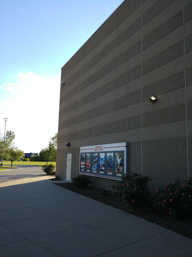 Movie Theater «AMC Classic Columbus 12», reviews and photos, 555 Creekview Ct, Columbus, IN 47201, USA