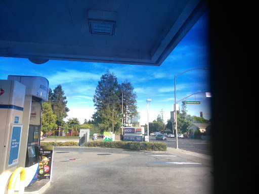 Convenience Store «AMPM», reviews and photos, 1700 Middlefield Rd, Redwood City, CA 94063, USA