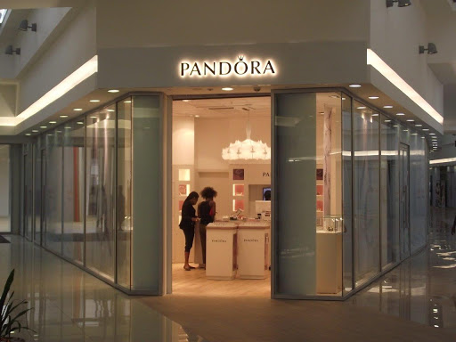 PANDORA, Shop L21 Jabi Lake Mall, Plot 1265A, Jabi District, Abuja, Nigeria, Store, state Federal Capital Territory