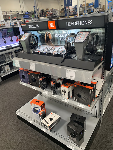 Electronics Store «Best Buy», reviews and photos, 1800 McFarland Blvd E, Tuscaloosa, AL 35404, USA