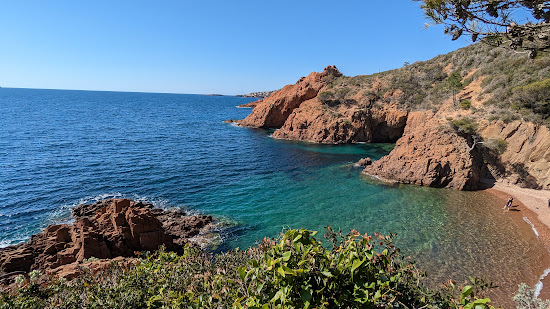 Calanque de Saint-Barthelemy Beach