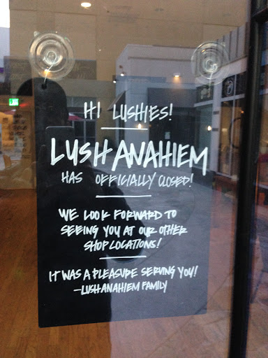 Cosmetics Store «LUSH Fresh Handmade Cosmetics», reviews and photos, 321 W Katella Ave, Anaheim, CA 92802, USA