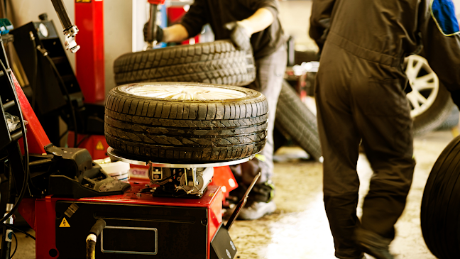 GFT-Tuning - Garage in Hombrechtikon - Freienbach