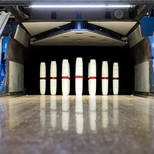 Bowling Alley «Alley Kat Lane», reviews and photos, 7 Tarkiln Rd, Kingston, MA 02364, USA