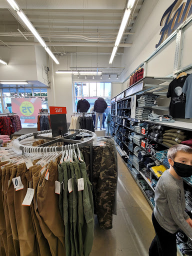 Clothing Store «Old Navy», reviews and photos, 1232 3rd Street Promenade, Santa Monica, CA 90401, USA