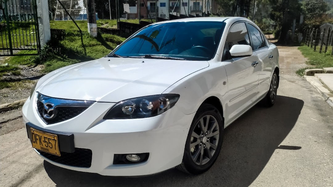 JR detallado automotriz