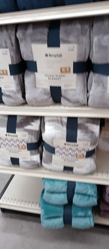 Discount Store «Big Lots», reviews and photos, 4613 Dixie Hwy, Fairfield, OH 45014, USA