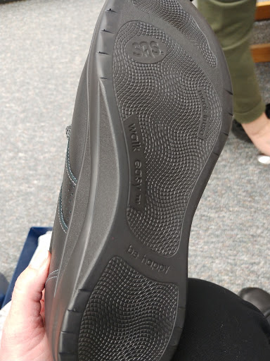 Shoe Store «Norm Henry Shoes», reviews and photos, 119 N Washington St, Owosso, MI 48867, USA