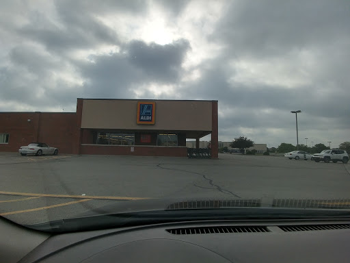 Supermarket «ALDI», reviews and photos, 8207 S 103rd E Ave, Bixby, OK 74008, USA