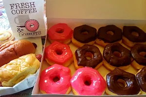 Y Donuts image