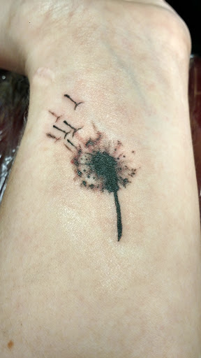 Tattoo Shop «Iowa City Tattoo», reviews and photos, 393 E College St, Iowa City, IA 52240, USA