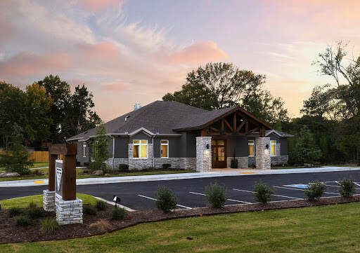 2725 College Ave, Conway, AR 72034, USA