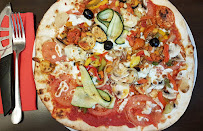 Pizza du Pizzeria Anacapri à Saint-Hilaire-du-Harcouët - n°14