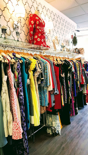 Consignment Shop «Current Boutique - Modern Consignment», reviews and photos, 7220 Wisconsin Ave, Bethesda, MD 20814, USA