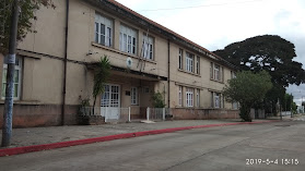 Escuela N° 2 "José Pedro Varela" Rivera