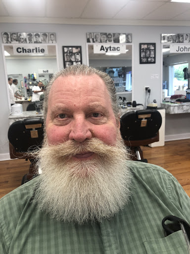 Barber Shop «S&K Barber Shop», reviews and photos, 5555 Nesconset Hwy, Mt Sinai, NY 11766, USA