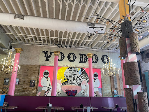 Donut Shop «Voodoo Doughnut», reviews and photos, 212 E 6th St, Austin, TX 78701, USA