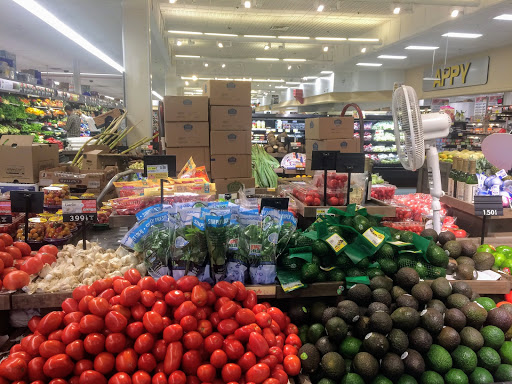 Grocery Store «ShopRite of Elizabeth», reviews and photos, 865 W Grand St, Elizabeth, NJ 07202, USA