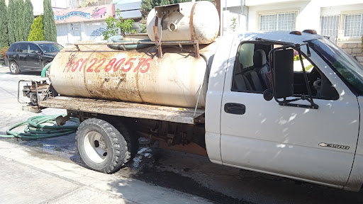 Servicio de agua en pipa 