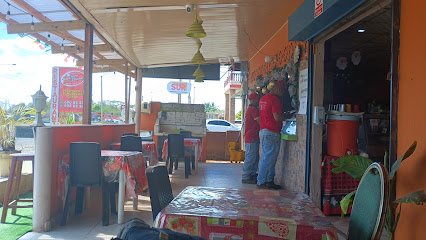 Restaurante Viajero Frecuente - 58HR+VF5, El Roble, Panama