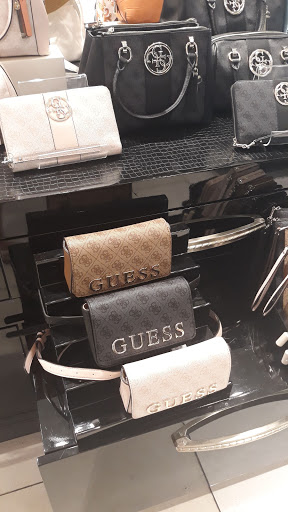 Clothing Store «GUESS Factory», reviews and photos, 12801 W Sunrise Blvd #631, Sunrise, FL 33323, USA