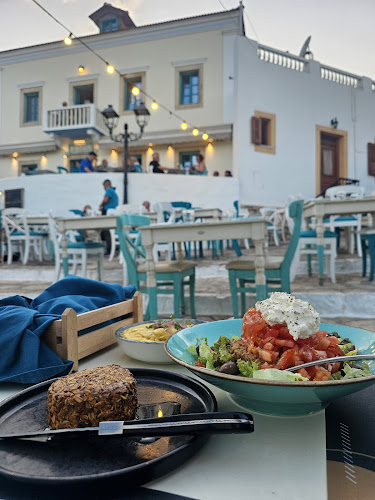 Οι Γεύσεις του Μανώλη