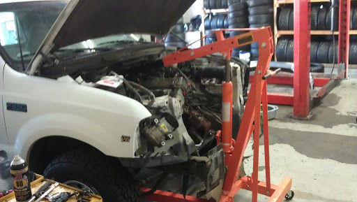 Auto Repair Shop «Auto Maintenance & Repair», reviews and photos, 1752 E Vista Way, Vista, CA 92084, USA