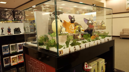 Book Store «Barnes & Noble», reviews and photos, 760 SE Maynard Rd, Cary, NC 27511, USA