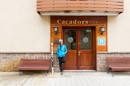 Hotel Els Caçadors de Ribes de Freser Carrer del Balandrau, 24, 26, 17534 Ribes de Freser, Girona, España