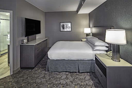 Hotel «DoubleTree by Hilton Modesto», reviews and photos, 1150 9th St, Modesto, CA 95354, USA
