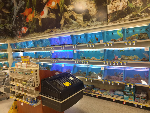 Pet Supply Store «PetSmart», reviews and photos, 159 N Weber Rd, Bolingbrook, IL 60490, USA