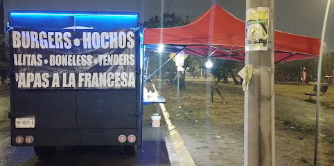 Checho's food truck