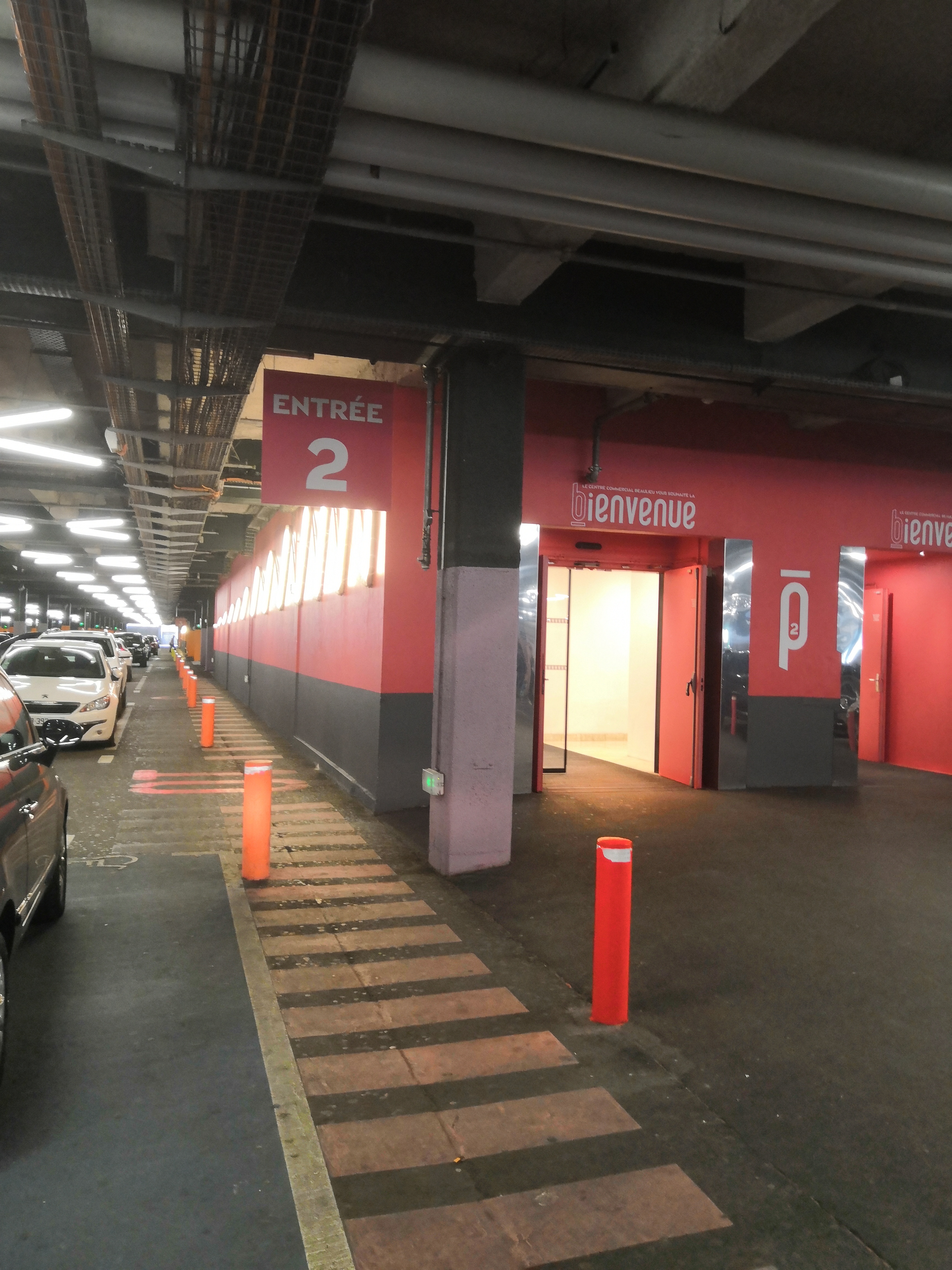 Photo n° 1 de l'avis de *comandos*.6 fait le 20/08/2019 à 16:45