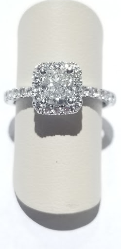 Jewelry Store «Meridian Diamond Co», reviews and photos, 780 Holcomb Bridge Rd, Roswell, GA 30076, USA