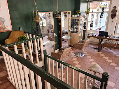 Marion's Hairstyling