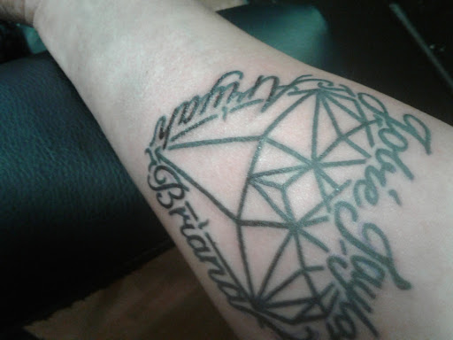 Tattoo Shop «Diamond.Ink.Tattoo.Studio», reviews and photos, 226 E Inyo Ave, Tulare, CA 93274, USA