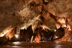 Pozalagua Cuevas image