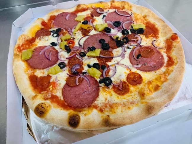 Recenze na Pizza (UNA) Super pizza & YONG AN BISTRO v Teplice - Pizzeria