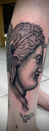 Explore aster flower tattoo ideas, creative tattoo ideas in Saint Petersburg, available at Edens Apple Tattoos and Piercings