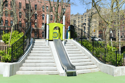 Park «Lincoln Terrace Park», reviews and photos, E New York Ave, Brooklyn, NY 11213, USA