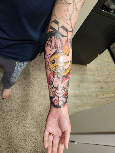 Explore rope tattoo ideas, creative tattoo ideas in Kansas City, available at La plaza tattoo and art gallery