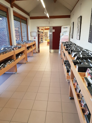 Beoordelingen van Openbare Bibliotheek Kasterlee in Namen - Bibliotheek
