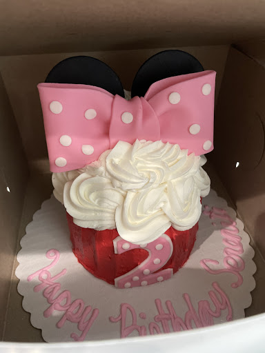 Bakery «Smallcakes Cupcakery & Creamery», reviews and photos, 9699 N Hayden Rd #109, Scottsdale, AZ 85258, USA