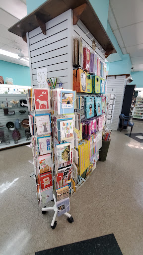 Gift Shop «Hurst Discount Drug And Soda Fountain», reviews and photos, 102 N 3rd St, Bardstown, KY 40004, USA