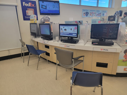 Drug Store «Walgreens», reviews and photos, 1195 N State St, Greenfield, IN 46140, USA