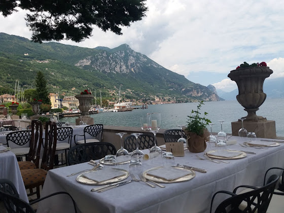 Photos du propriétaire hôtels Bogliaco 25084 Gargnano