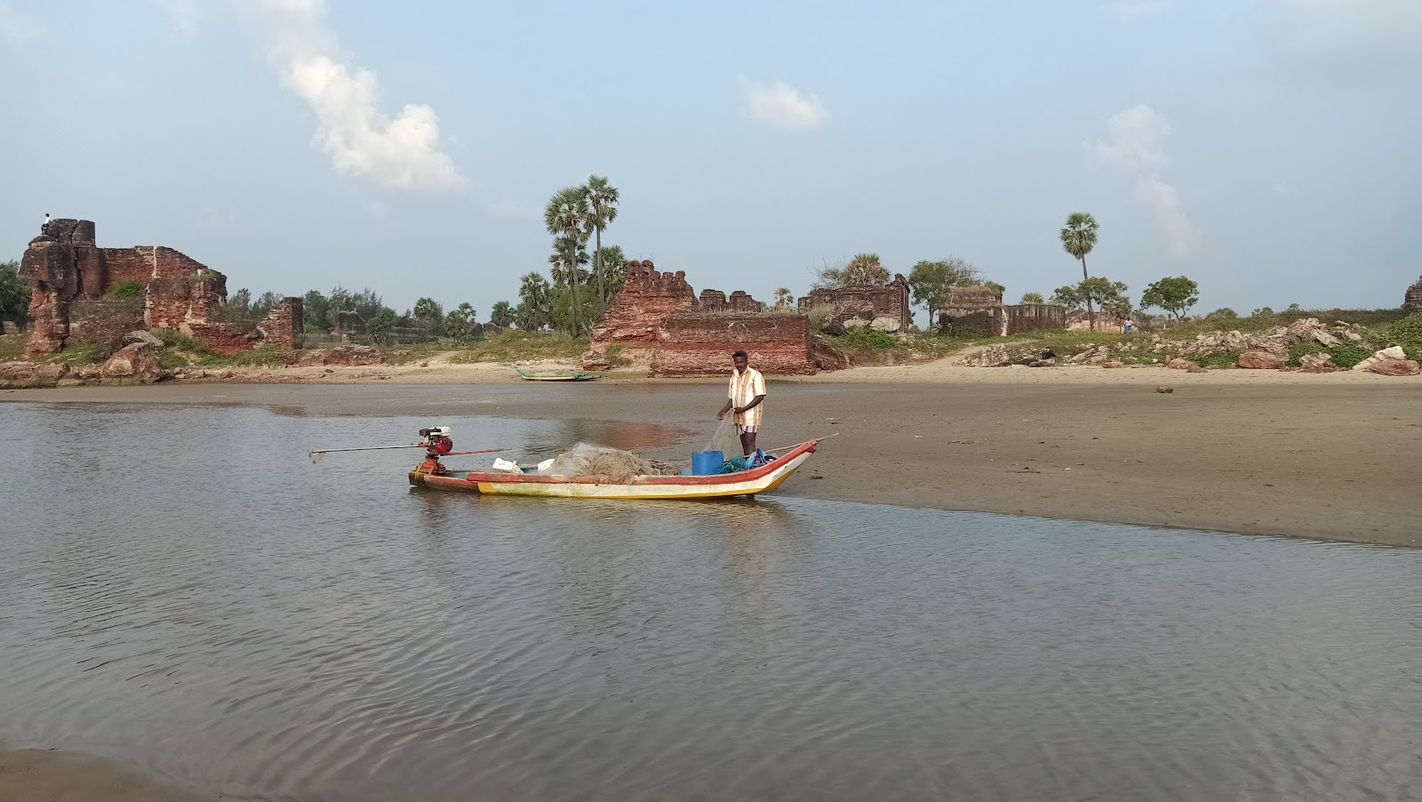 Alamparai Fort Beach photo #9