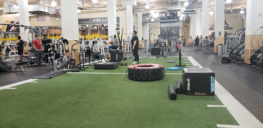 Gym «24 Hour Fitness», reviews and photos, 6653 Fallbrook Ave, West Hills, CA 91307, USA