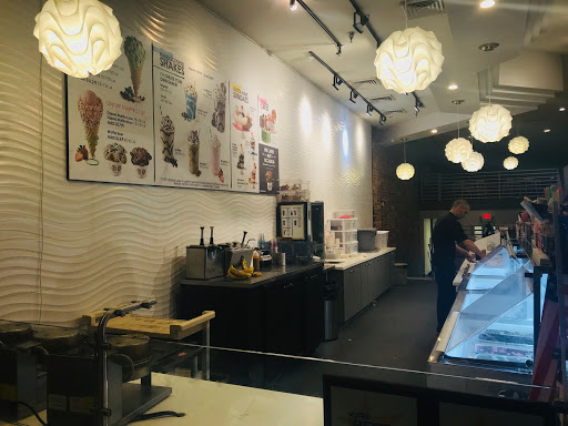 Ice Cream Shop «Marble Slab Creamery», reviews and photos, 108 N Main St, Greenville, SC 29601, USA