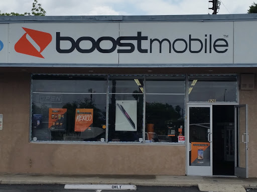 Cell Phone Store «Boost Mobile», reviews and photos, 926 S Magnolia Ave, Anaheim, CA 92804, USA